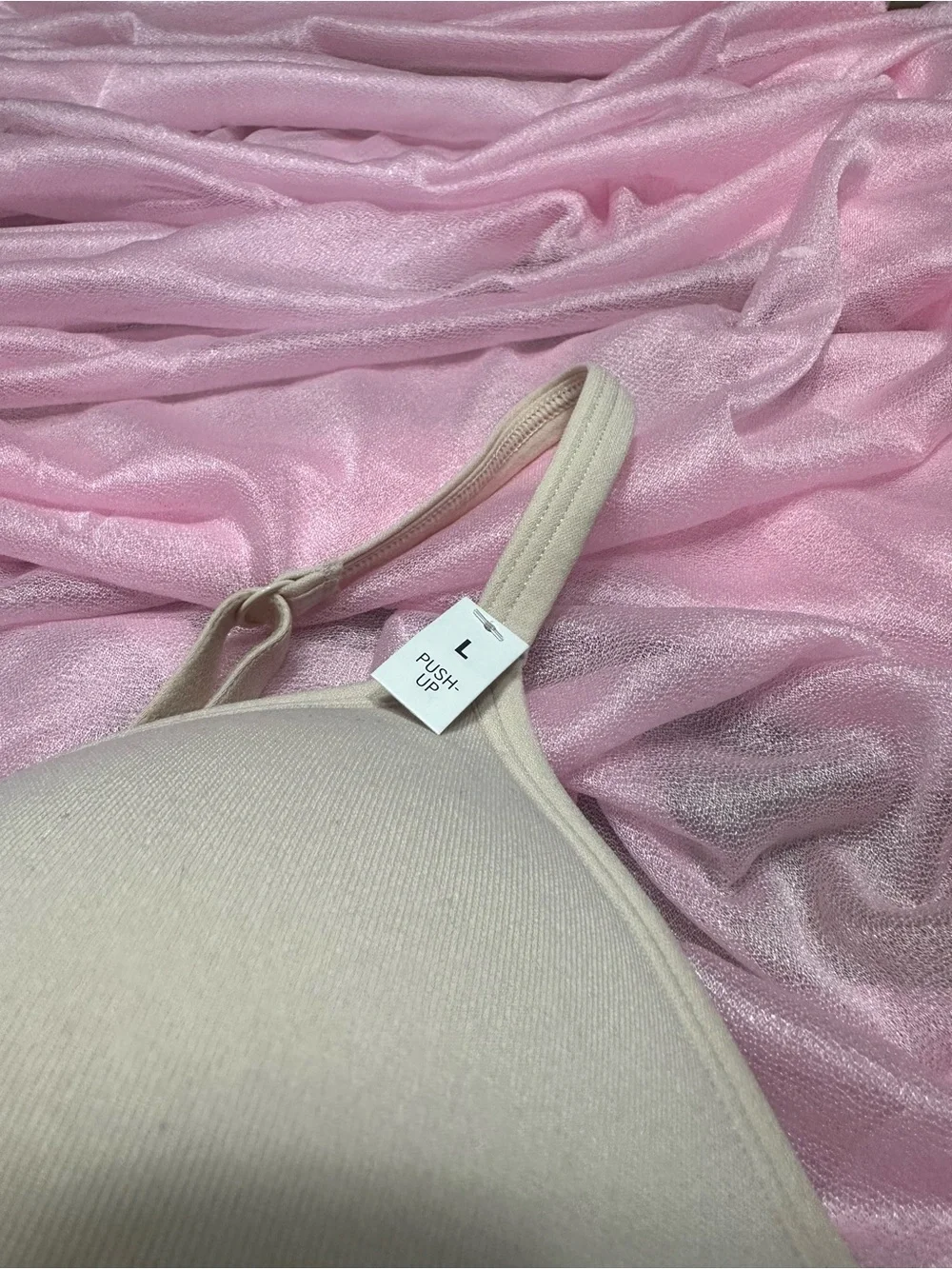 Victoria's Secret Push Up Seamless Wireless Bra - Large - Picture 3 of 7